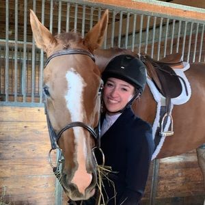 Meet your Posher, Jj